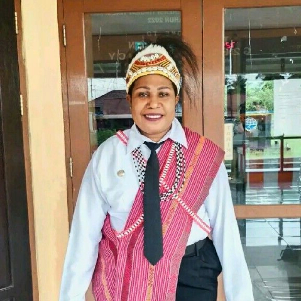 Maria Kogoya SMAS ARNOLDUS YANSEN